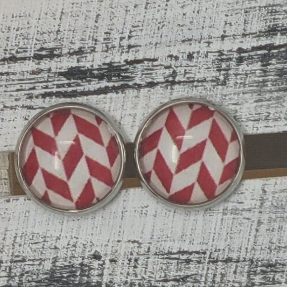 Earrings - Picture 5 of 16